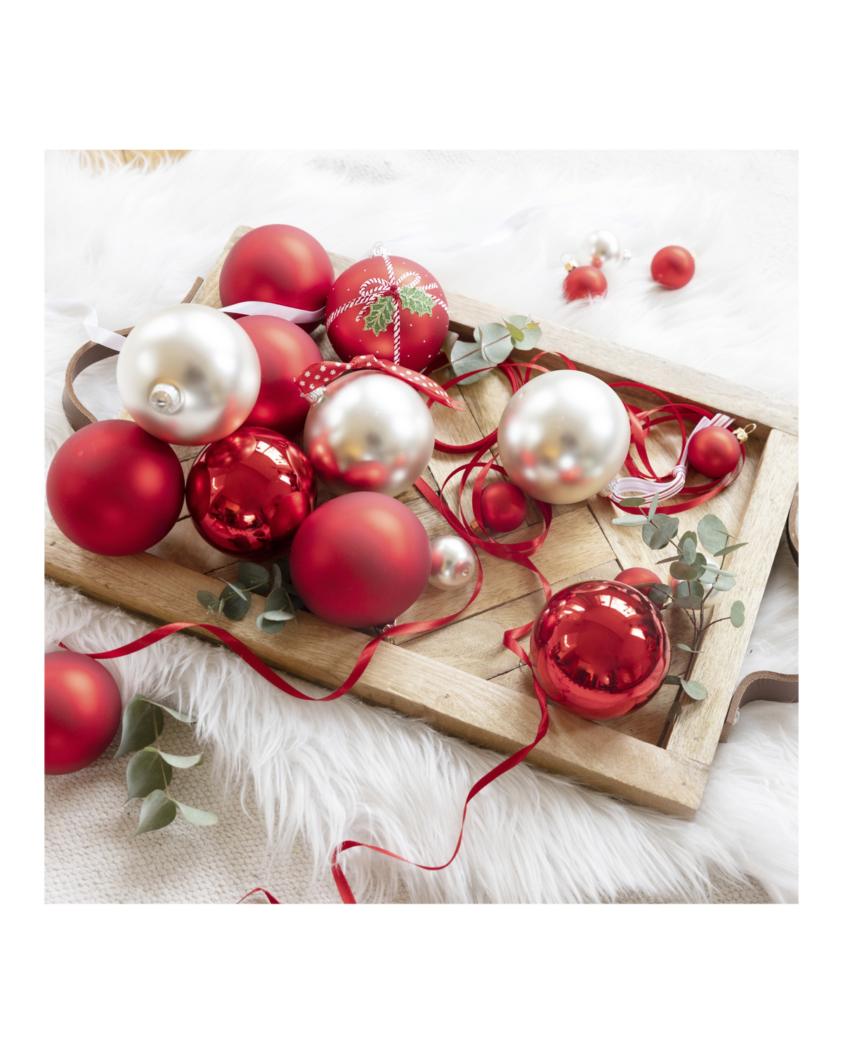 Kerstballen glas 8 cm, koker à 6, kerstrood